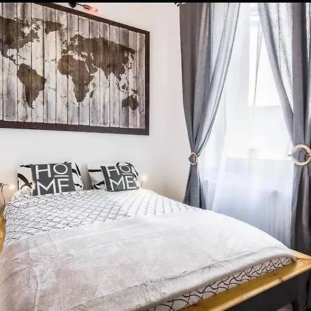 Apartment Dluga 10 *